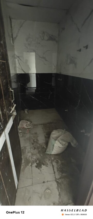 Bathroom in 1 BHK Builder Floor at Sector 73 – for Sale