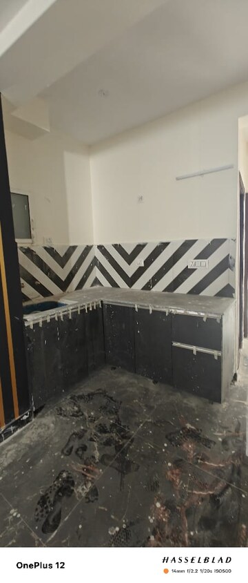 Kitchen in 1 BHK Builder Floor at Sector 73 – for Sale