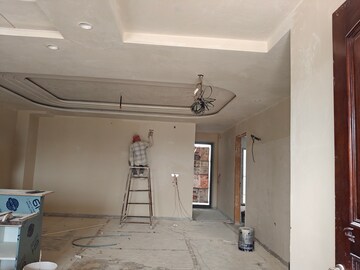 Building Lobby in 5 BHK Villa at Gomti Nagar – for Sale