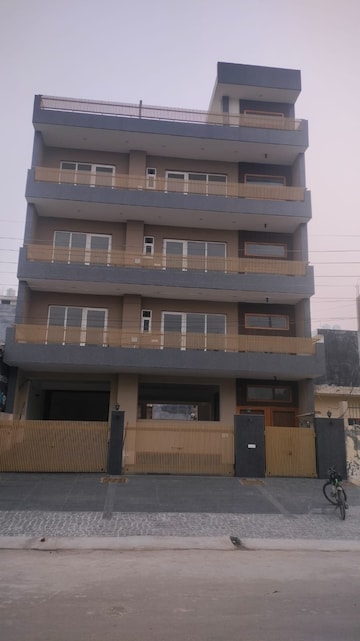 6+ BHK Villa For Rent in RWA Apartments Sector 116 Sector 116 Noida  8225407