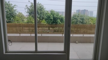 Balcony in 6+ BHK Villa at RWA Apartments Sector 116, Sector 116 – for Rent