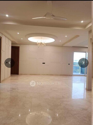 Bathroom in 4 BHK Builder Floor at Unitech South City II, Sector 50 – for Rent