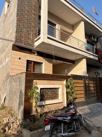 3.5 BHK Independent House – Exterior View View at Ambala Highway - for Sale