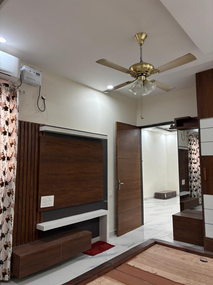 Bedroom, ambala highway 3.5 Bedroom 990 Sq.Ft. Independent House In Ambala Highway Zirakpur 8225447