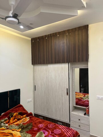 Room in 2 BHK Apartment at Patiala Road – for Rent