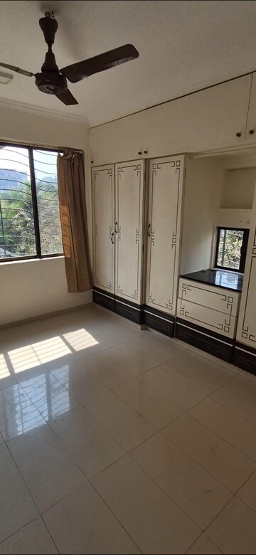 Room in 1 BHK Apartment at Dapoli – for Sale