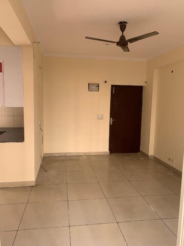 Living Room in 2 BHK Apartment at Panchsheel Greens, Sector 16 Greater Noida – for Rent