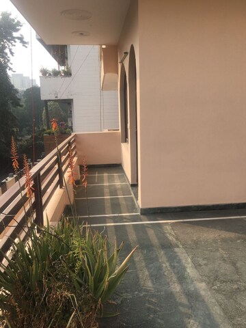 Balcony in 3 BHK Builder Floor at SS Mayfield Gardens, Sector 51 – for Rent