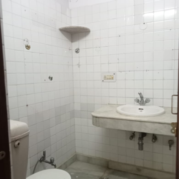 Bathroom in 3 BHK Builder Floor at Greater Kailash I – for Rent