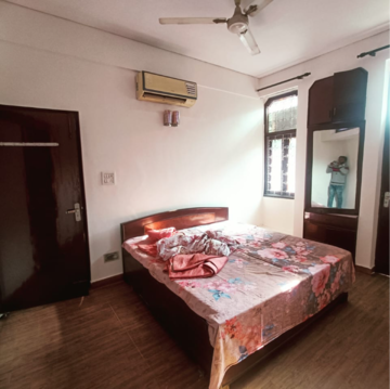 Bedroom in 3 BHK Builder Floor at Greater Kailash I – for Rent