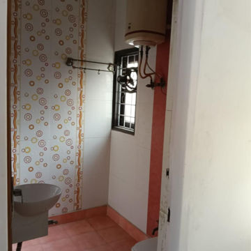 Bathroom in 3 BHK Builder Floor at Chittaranjan Park – for Rent