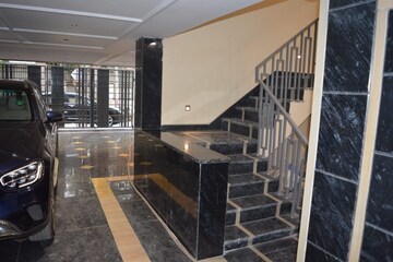 Staircase in 4 BHK Builder Floor at RWA Gyan Khand 3, Indrapuram – for Sale