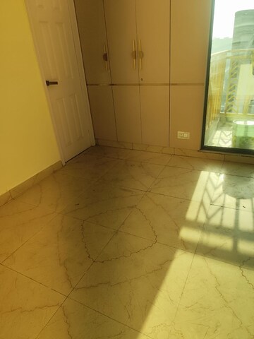 Bathroom in 4 BHK Apartment at Migsun Kiaan, Vasundhara Sector 14 – for Rent