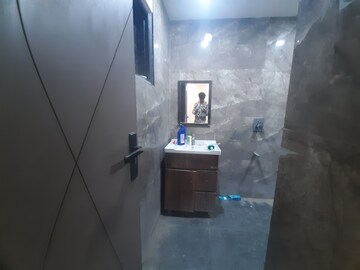 Furnished Amenities in 3 BHK Builder Floor at Palm Residency Chhatarpur, Chattarpur – for Rent