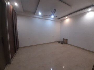 Room in 3 BHK Builder Floor at Palm Residency Chhatarpur, Chattarpur – for Rent