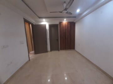 Room in 3 BHK Builder Floor at Palm Residency Chhatarpur, Chattarpur – for Rent