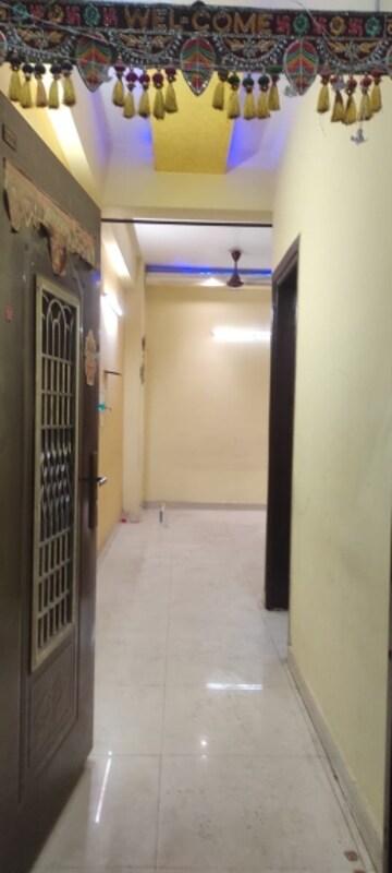 Building Lobby in 2 BHK Builder Floor at RWA Gyan Khand 3, Indrapuram – for Rent