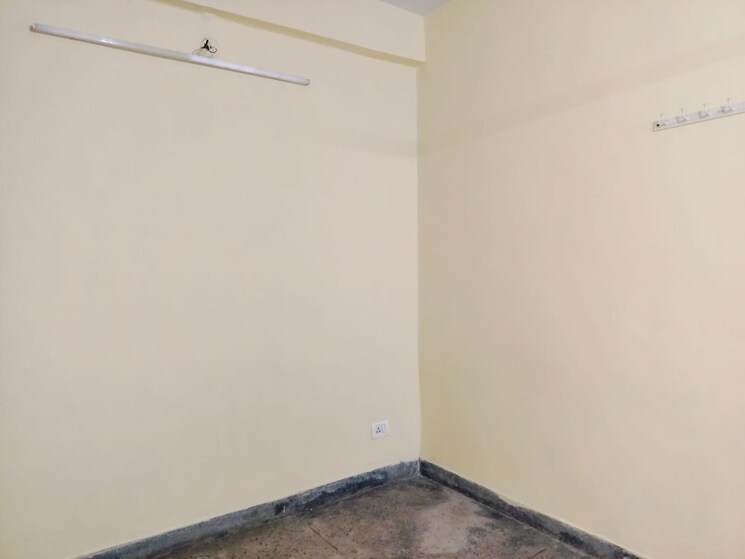Room, molarband 1 Bedroom 516 Sq.Ft. Apartment In Molarband Delhi 8225626