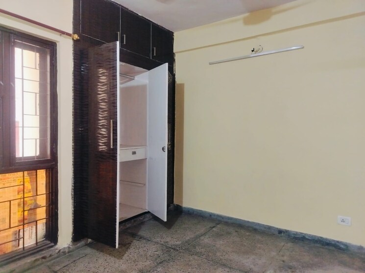 Room, molarband 1 Bedroom 516 Sq.Ft. Apartment In Molarband Delhi 8225626