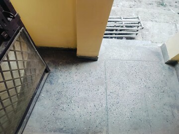 Staircase in 1 BHK Apartment at Molarband – for Rent