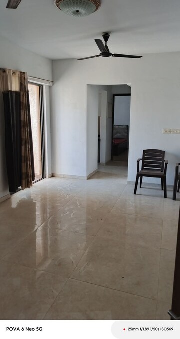 Room in 1 BHK Apartment at Lodha Palava City Lakeshore Greens, Dombivli East – for Rent
