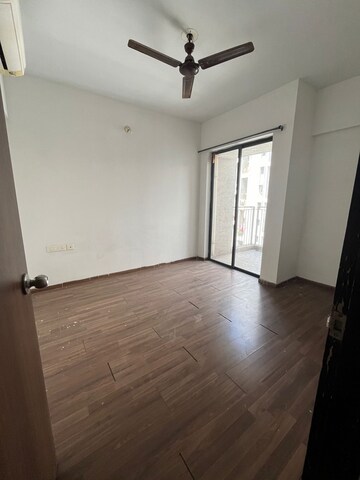 Room in 1 BHK Apartment at Lodha Palava City Lakeshore Greens, Dombivli East – for Rent