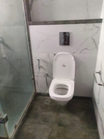 Bathroom in 4 BHK Apartment at City Center Banjara Hills, Banjara Hills – for Rent