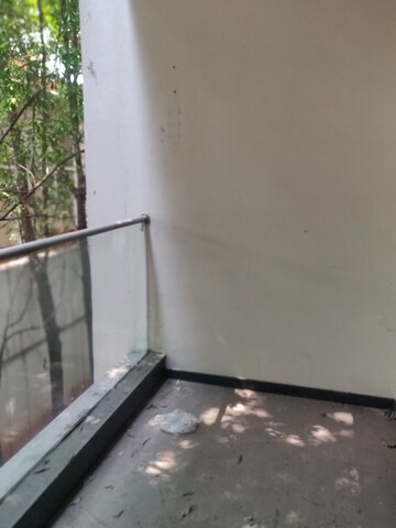 Furnished Amenities in 4 BHK Apartment at City Center Banjara Hills, Banjara Hills – for Rent