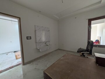 Living Room in 2 BHK Independent House at Kamta – for Rent