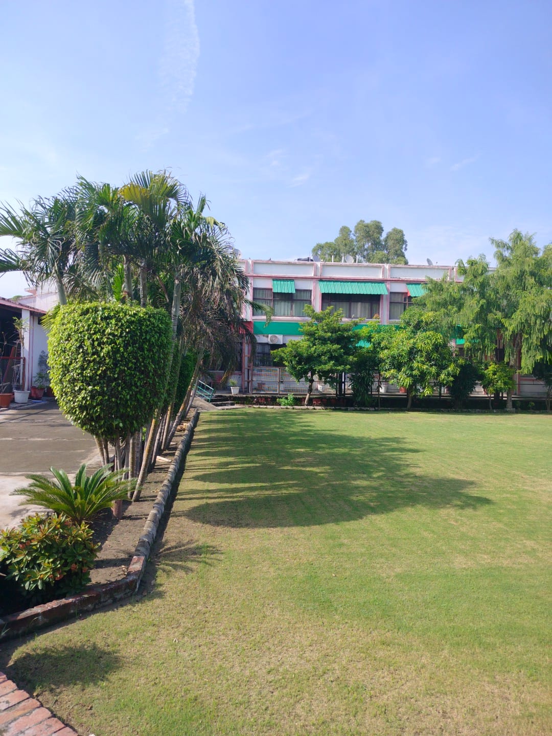 Plot For Sale in Sector 25