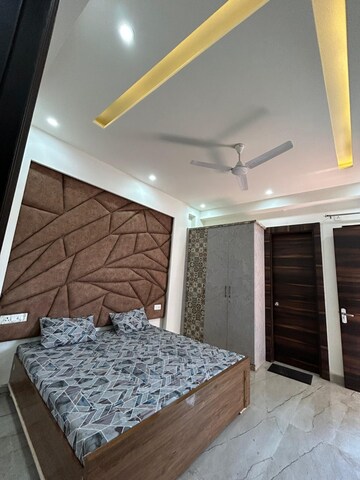 Bedroom in 2 BHK Builder Floor at Aman Luxury Apartments, Sahastradhara Road – for Rent