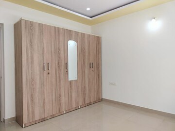 Room in 2 BHK Apartment at Mantri Webcity, Hennur – for Rent