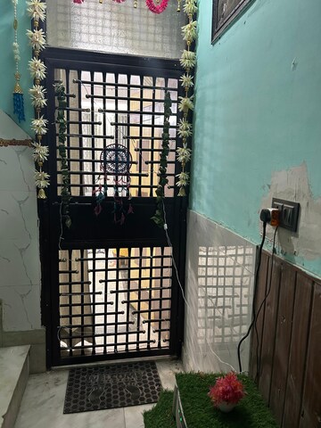 2 BHK Builder Floor – Exterior View View at Dwarka Mor - for Rent