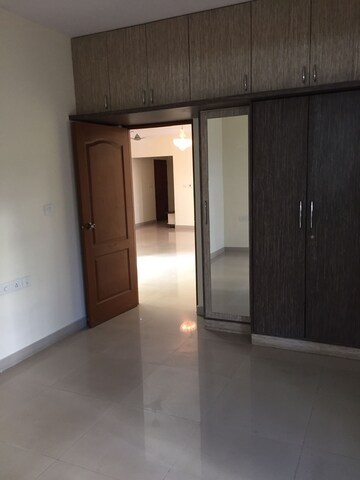 Room in 3 BHK Apartment at Concorde Manhattans, Electronic City – for Rent