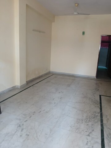 2 BHK Builder Floor For Rent in RWA Apartments Sector 19 Sector 19 Noida  8225856