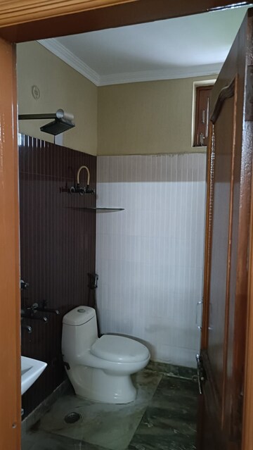 Bathroom in 2 BHK Builder Floor at RWA Apartments Sector 20, Sector 20 – for Rent