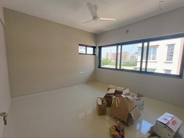 Room in 1 BHK Apartment at Sima Building, Chembur – for Rent