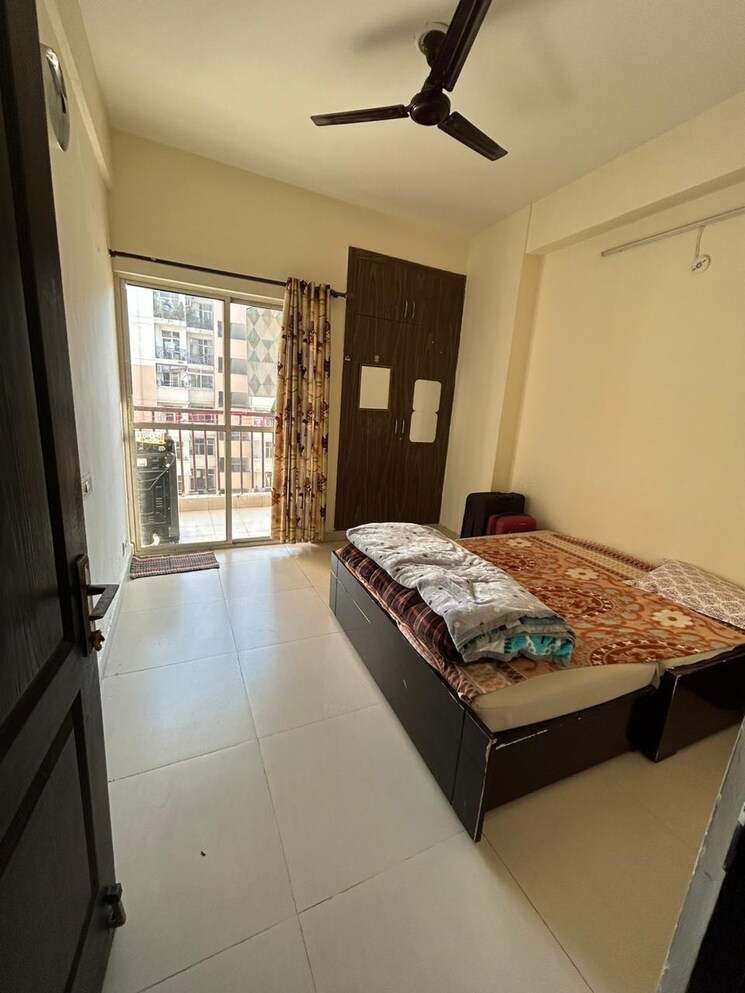 Bedroom, futec-gateway 4 Bedroom 2525 Sq.Ft. Apartment In Sector 75 Noida 8225904