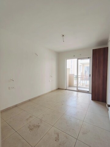 3 BHK Apartment For Rent in Sushma Valencia, International Airport Road