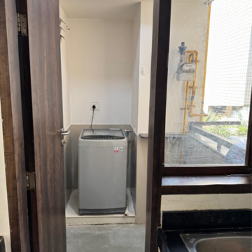 Bathroom in 3 BHK Apartment at Vastrapur – for Rent