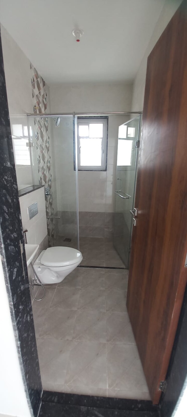 Bathroom, vyas-sudhendu-chs 3 Bedroom 1250 Sq.Ft. Apartment In Kothrud Pune 8225940