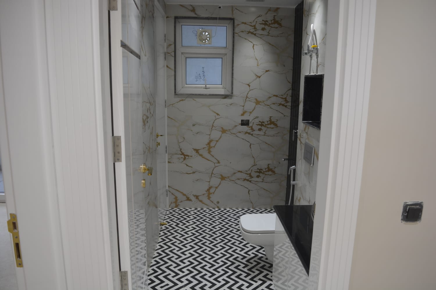 3 BHK + Servant Room Builder Floor For Sale in Shakti Khand1 