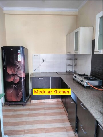Kitchen in 3 BHK Apartment at Pashupati Housing Society, Sector 48 – for Rent