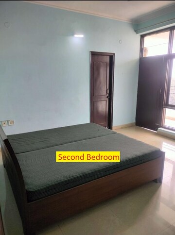 Bedroom in 3 BHK Apartment at Pashupati Housing Society, Sector 48 – for Rent