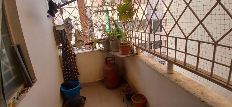 Balcony, rt nagar 2 Bedroom 890 Sq.Ft. Apartment In Rt Nagar Bangalore 8226172