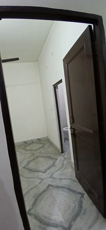 Bathroom in 2 BHK Builder Floor at Arun Yamuna Enclave, Sector 30 – for Rent