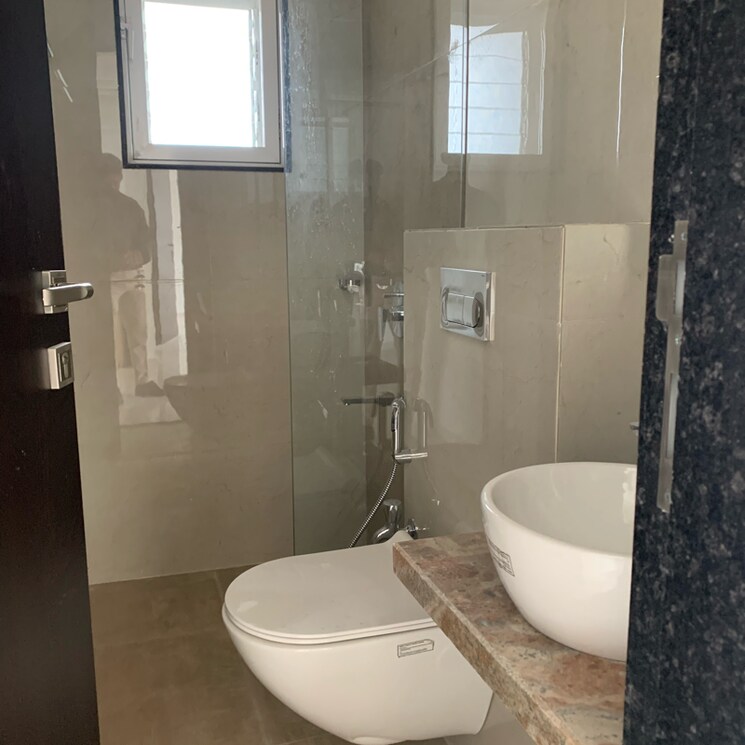 Bathroom, kolte-patil-evara 2 Bedroom 605 Sq.Ft. Apartment In Kastur Park Mumbai 8226195