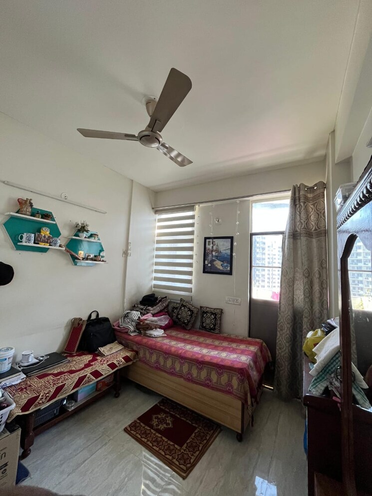 Bedroom, signature-solera-apartment 3 Bedroom 645 Sq.Ft. Apartment In Sector 107 Gurgaon 8226206