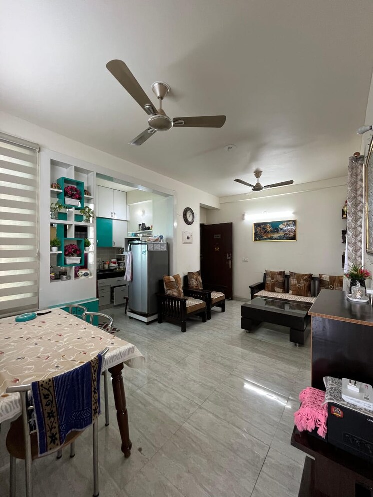 Living Room, signature-solera-apartment 3 Bedroom 645 Sq.Ft. Apartment In Sector 107 Gurgaon 8226206