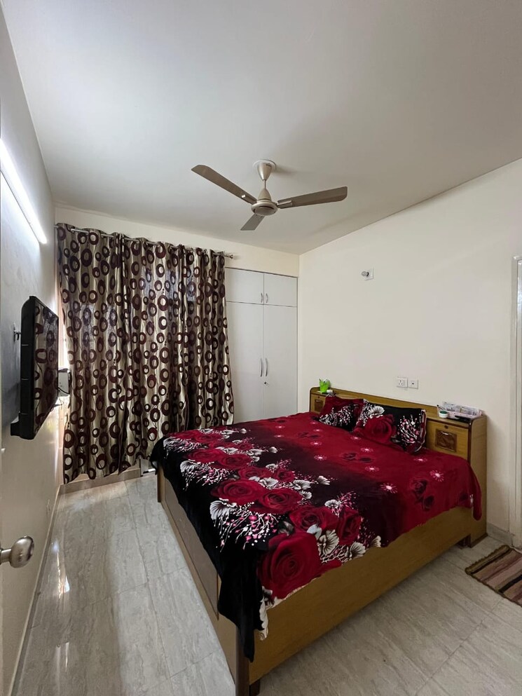 Bedroom, signature-solera-apartment 3 Bedroom 645 Sq.Ft. Apartment In Sector 107 Gurgaon 8226206